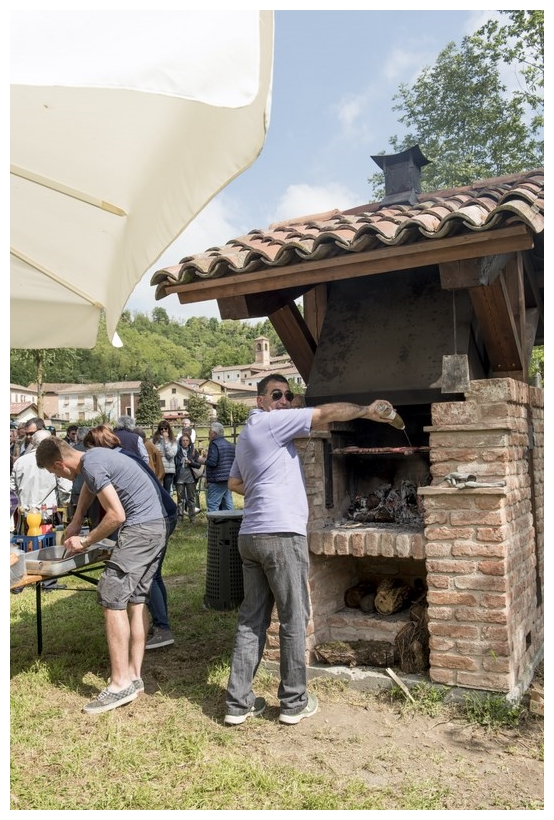 Belveglio 2017 Barbecue Area Ricreativa